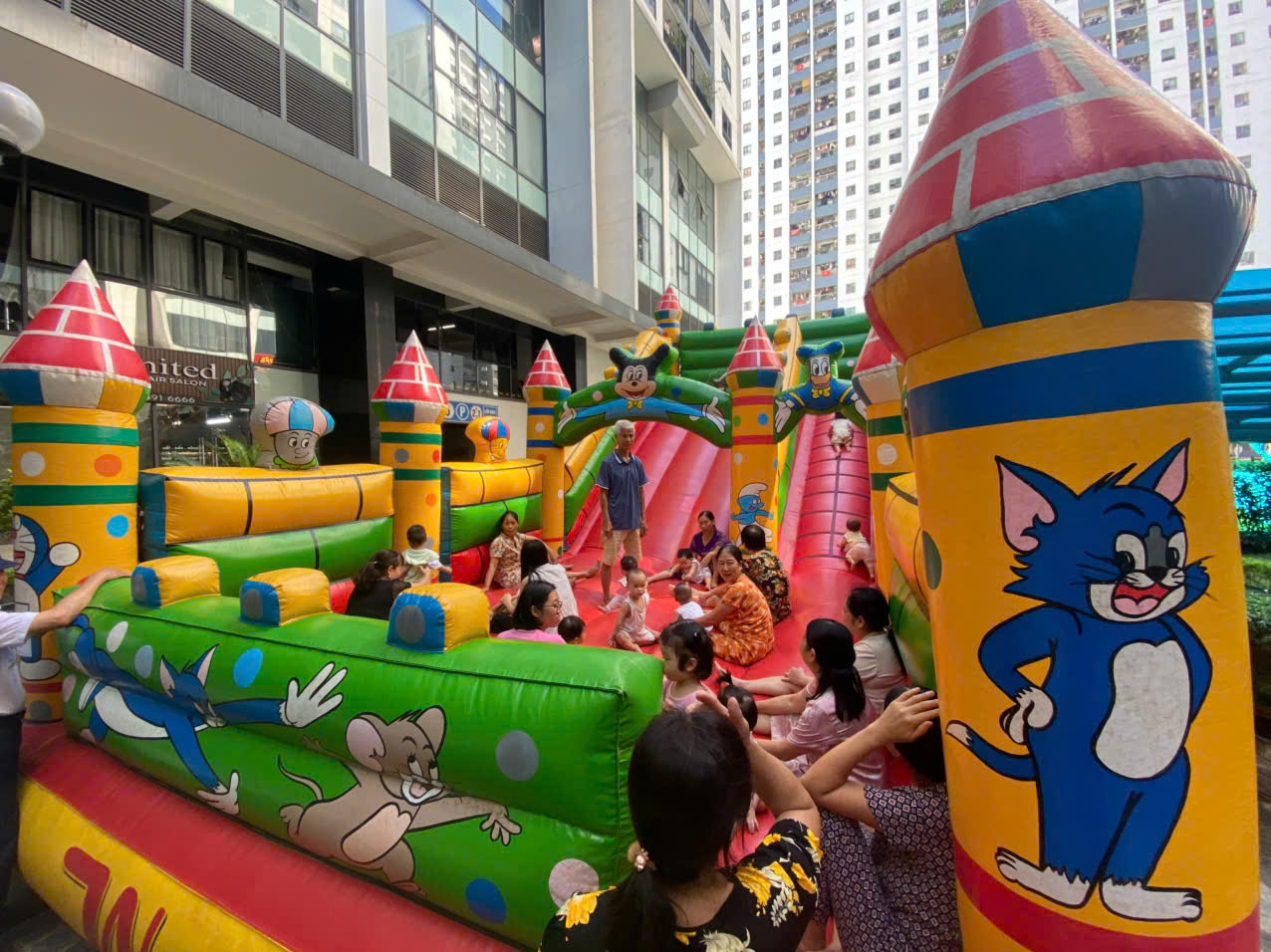 tien ich thang long capital 2